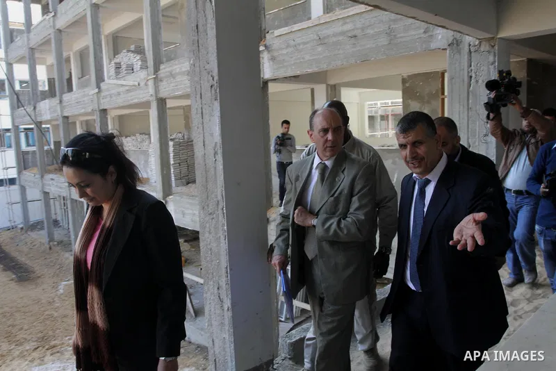 Coordinator of Humanitarian Affairs in the United Nations James Rowley inside the school in Jabalya in the northern Gaza Strip on Nov. 21, 2013. James Rowley announced the suspension of projects of UNRWA in the Gaza Stri...