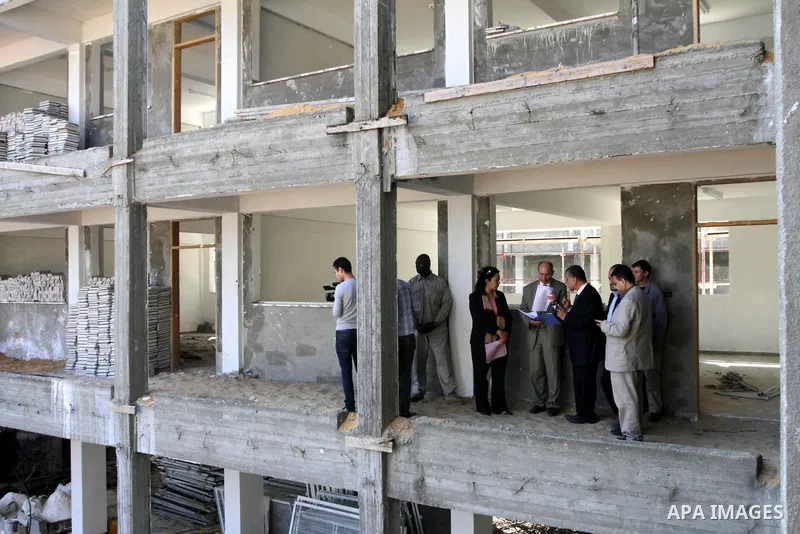 Coordinator of Humanitarian Affairs in the United Nations James Rowley inside the school in Jabalya in the northern Gaza Strip on Nov. 21, 2013. James Rowley announced the suspension of projects of UNRWA in the Gaza Stri...