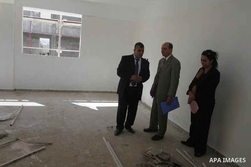 Coordinator of Humanitarian Affairs in the United Nations James Rowley inside the school in Jabalya in the northern Gaza Strip on Nov. 21, 2013. James Rowley announced the suspension of projects of UNRWA in the Gaza Stri...