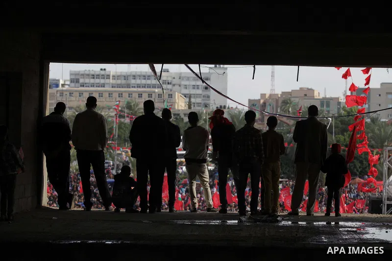 Palestinians take part in a rally in Gaza City on December 7, 2013, marking the 46th anniversary of the founding of the Popular Front for the Liberation of Palestine (PFLP), a Palestinian Marxist revolutionary organizati...