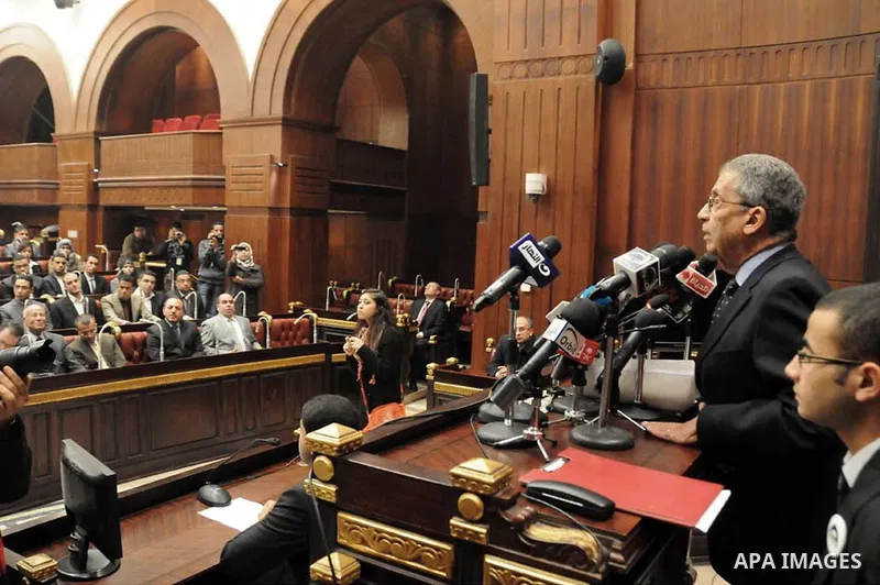 Egypt's constituent assembly Chairman Amr Moussa speaks during a meeting with students of Economics and Political Science, at the Shura Council, in Cairo on 18 December 2013. Photo by Mohammed Bendari