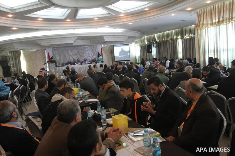 Palestinians participate in a fifth annual conference entitled develop a culture of creativity, in Gaza city, on Dec. 23, 2013. Photo by Mohammed Asad