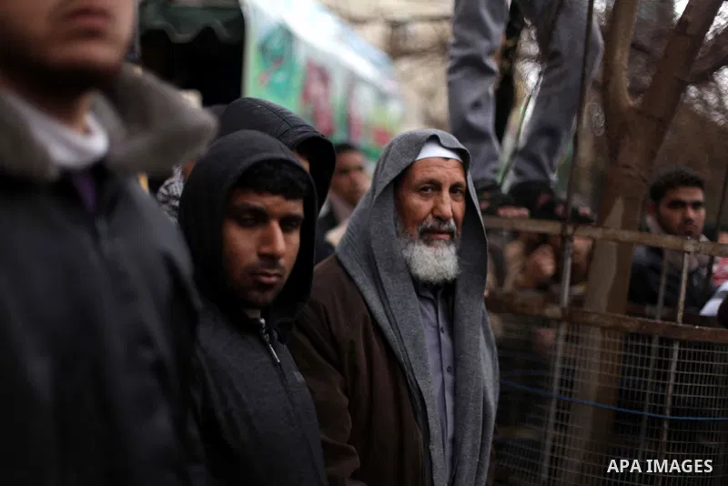 Palestinian supporters of the Islamic Jihad take part in a demonstration against resuming peace talks with Israel in Gaza City, Jan. 10, 2014. In recent weeks, U.S. Secretary of State John Kerry has stepped up involvemen...