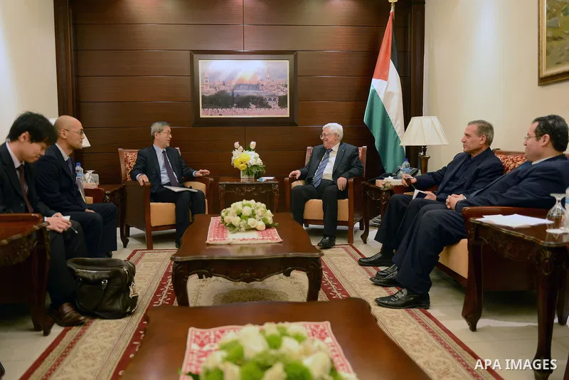 Palestinian President, Mahmoud Abbas (Abu Mazen) meets with Japanese envoy to the peace process in the West Bank city of Ramallah, on Feb. 02, 2014. Photo by Thaer Ganaim