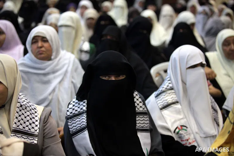Palestinians attend the eighth National conference to maintain the Palestinian rights and constants, in Gaza City on May, 20, 2014. Photo by Ashraf Amra