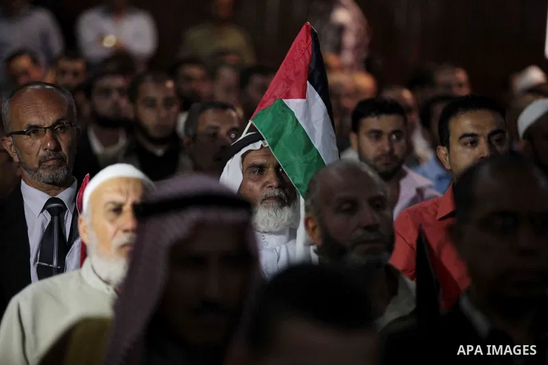 Palestinians attend the eighth National conference to maintain the Palestinian rights and constants, in Gaza City on May, 20, 2014. Photo by Ashraf Amra