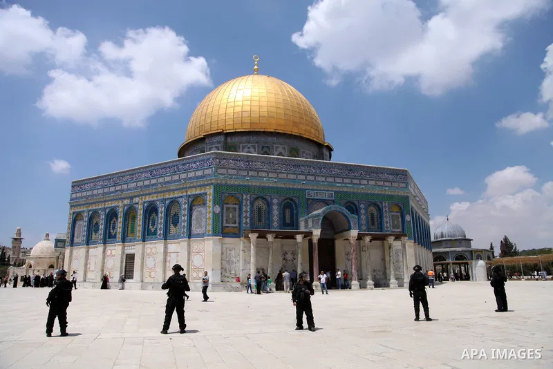 Israeli riot police take position during clashes with Palestinian youths following Friday prayers at the al-Aqsa mosque compound in Jerusalem's Old City on June 13, 2014. Photo by Saeed Qaq