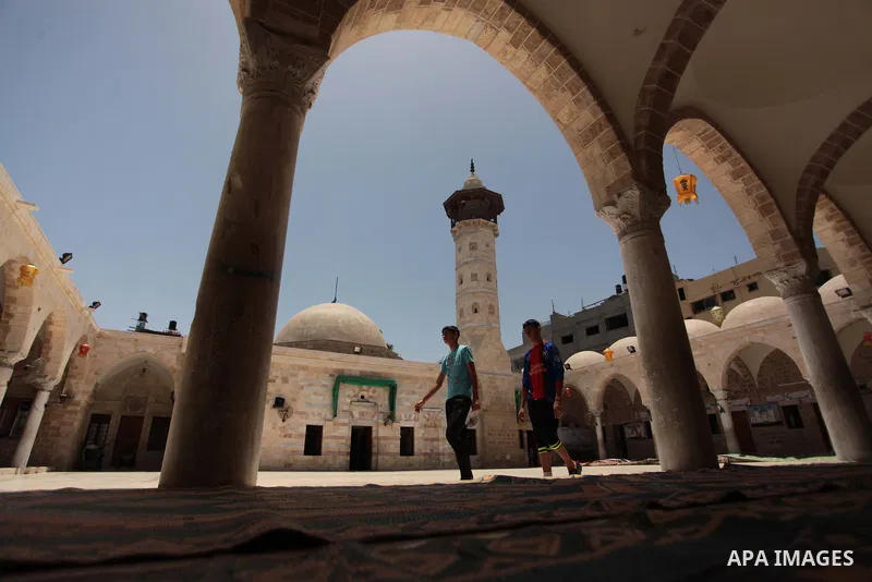 Palestinian muslims pray at mosque during the Muslims fasting month of Ramadan in Gaza city, on June 30, 2014. Muslims around the world refrain from eating, drinking and sexual intercourse from dawn till dusk during Rama...