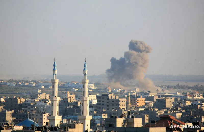 Smoke rises during an Israeli offensive in the east of Gaza City August 03, 2014. Israeli ground troops withdrew from the Gaza Strip, but airstrikes continued, killing at least 15 Palestinians. The Palestinian death toll...