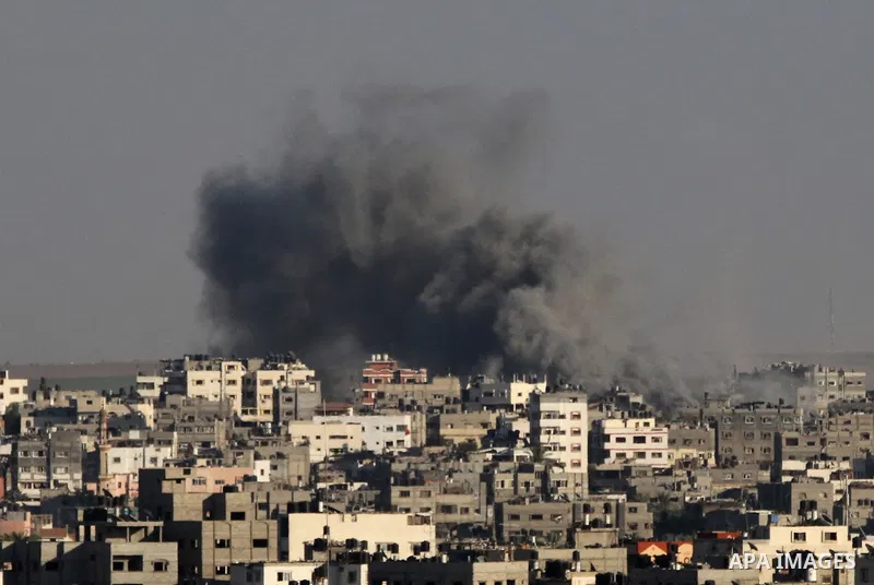 Smoke rises during an Israeli offensive in the east of Gaza City August 03, 2014. Israeli ground troops withdrew from the Gaza Strip, but airstrikes continued, killing at least 15 Palestinians. The Palestinian death toll...