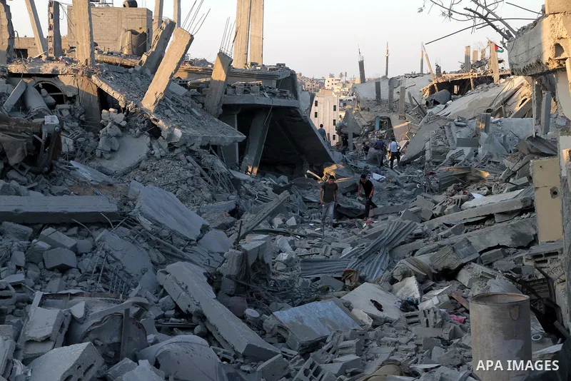 The ruins of destroyed houses are seen in the Shejaia neighbourhood, which witnesses said was heavily hit by Israeli shelling and air strikes during the Israeli offensive, in the east of Gaza City August 5, 2014. Israel...