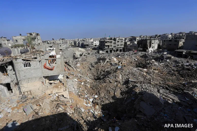 A general view shows houses in the Shejaia neighbourhood that witnesses said were destroyed in an Israeli offensive, after a ceasefire was declared, in the east of Gaza city August 27, 2014. The open-ended ceasefire in t...