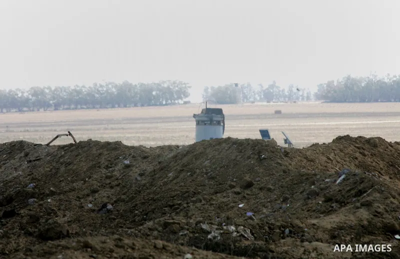 A general view of Palestinians farmland which destroyed during fighting between Hamas militants and Israel near the Israeli Gaza border fence in east of Khan Younis, southern Gaza Strip September 2, 2014. An open-ended c...