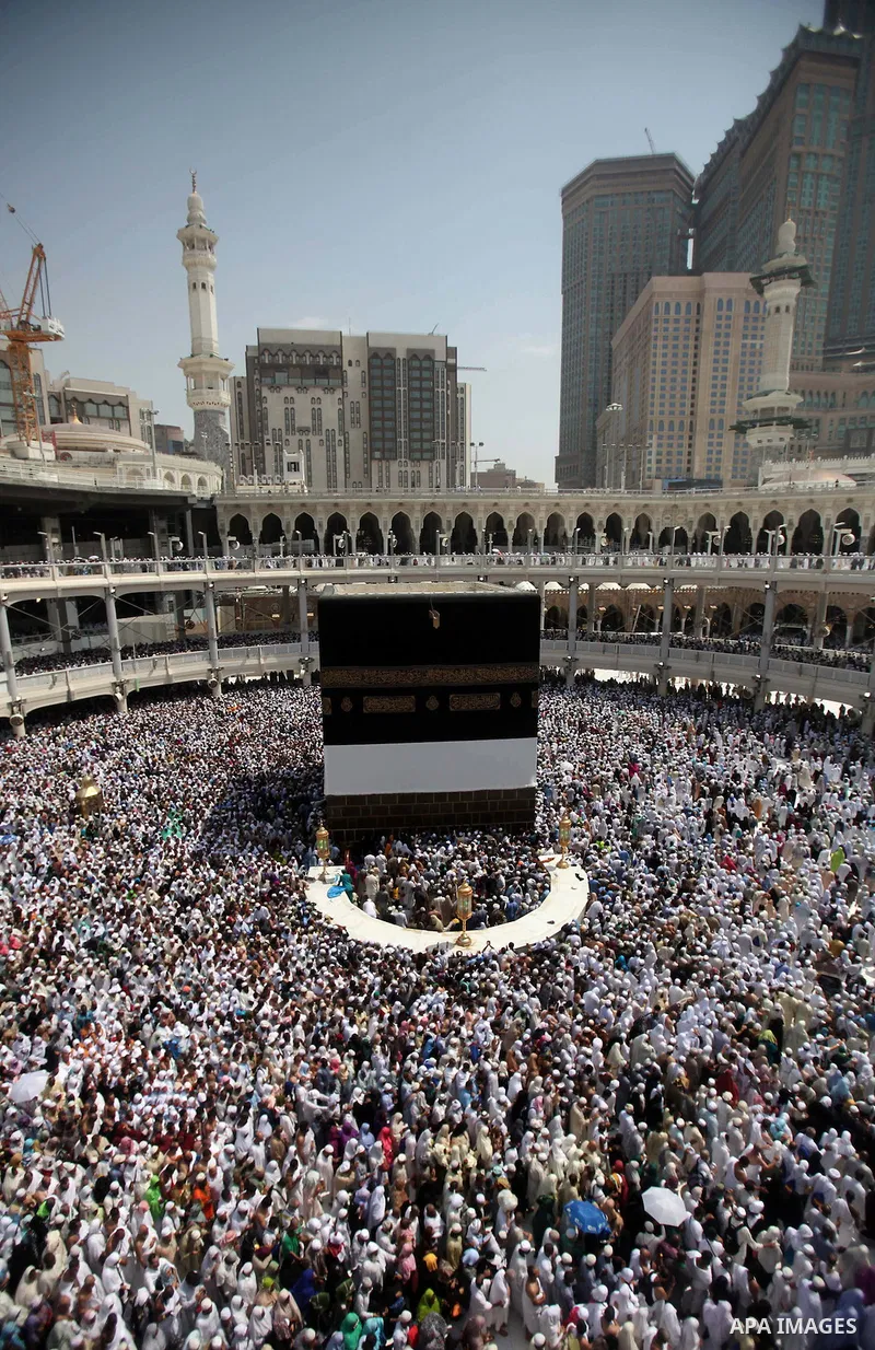 Muslim pilgrims circumventing around the holly Kaaba located in the center of the Haram Sharif Great Mosque, during the Muslim's Hajj 2014 pilgrimage, in Mecca, Saudi Arabia, 25 September 2014. According to the Muslims h...
