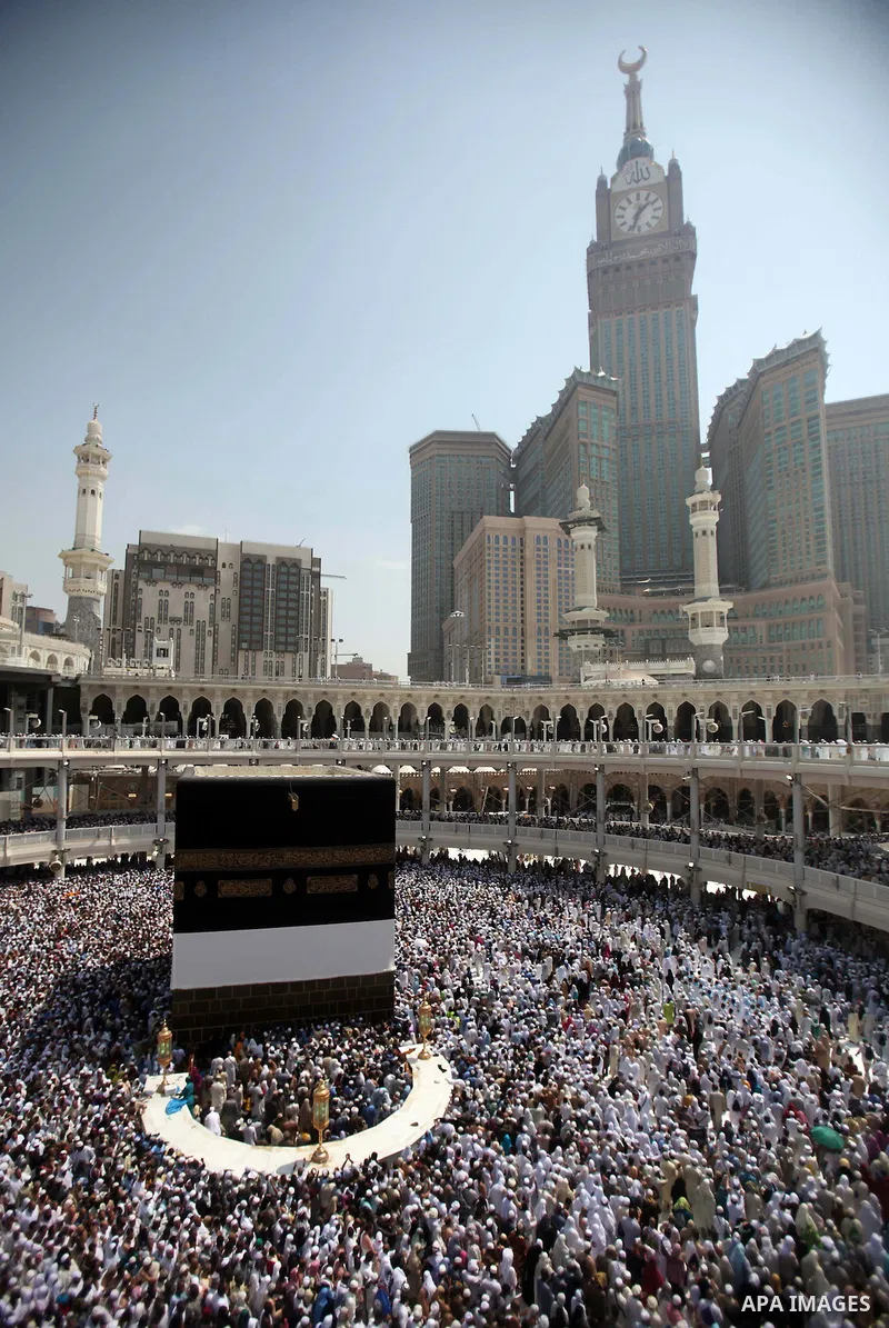 Muslim pilgrims circumventing around the holly Kaaba located in the center of the Haram Sharif Great Mosque, during the Muslim's Hajj 2014 pilgrimage, in Mecca, Saudi Arabia, 25 September 2014. According to the Muslims h...