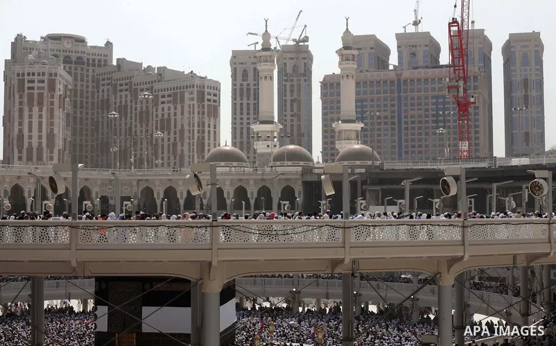 Muslim pilgrims circumventing around the holly Kaaba located in the center of the Haram Sharif Great Mosque, during the Muslim's Hajj 2014 pilgrimage, in Mecca, Saudi Arabia, 25 September 2014. According to the Muslims h...