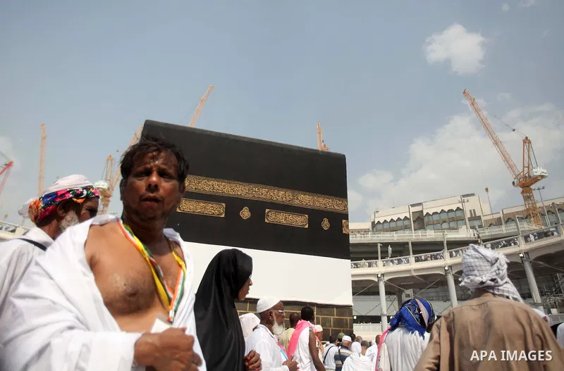 Muslim pilgrims circumventing around the holly Kaaba located in the center of the Haram Sharif Great Mosque, during the Muslim's Hajj 2014 pilgrimage, in Mecca, Saudi Arabia, 25 September 2014. According to the Muslims h...