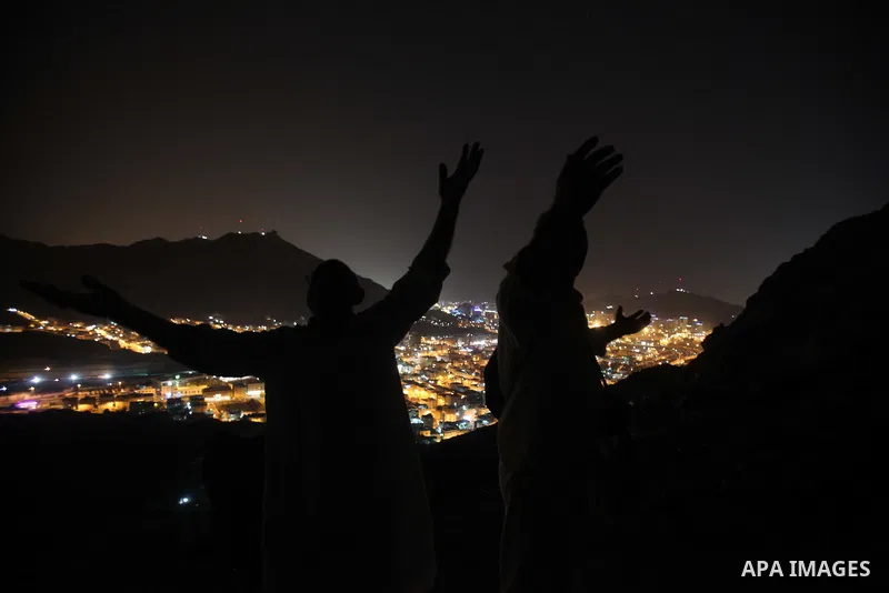 Muslim pilgrims pray at Mount Al-Noor during the annual haj pilgrimage in Mecca, on September 29, 2014, Mount Al-Noor houses Ghar-E-Hira or Hira cave, where Prophet Mohammad is said to have spent a great deal of time in...