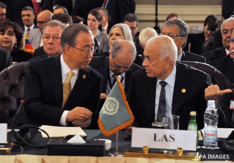 In this photo provided by Egypt's state news agency MENA, United Nations Secretary-General Ban Ki-moon attends a Gaza reconstruction conference in Cairo October 12, 2014. Egypt, which brokered a ceasefire between Israel...