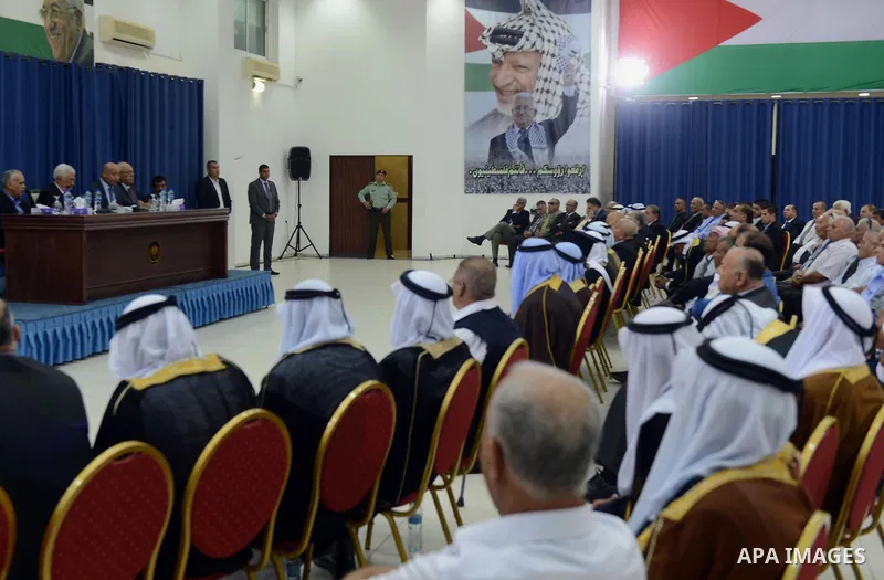 Palestinain President, Mahmoud Abbas (Abu Mazen) meets with members of the Negev Bedouin in the West Bank city of Ramallah, on Oct. 29, 2014. Photo by Thaer Ganaim