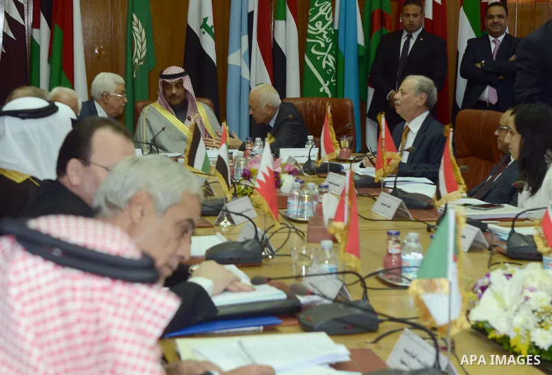 Palestinian president Mahmud Abbas attends the Arab foreign ministers meeting in Cairo on November 29, 2014. Photo by Thaer Ganaim