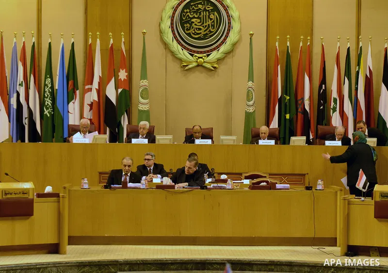 Palestinian president Mahmud Abbas attends the Arab Monitoring Committee meeting in Cairo on November 29, 2014. Photo by Thaer Ganaim
