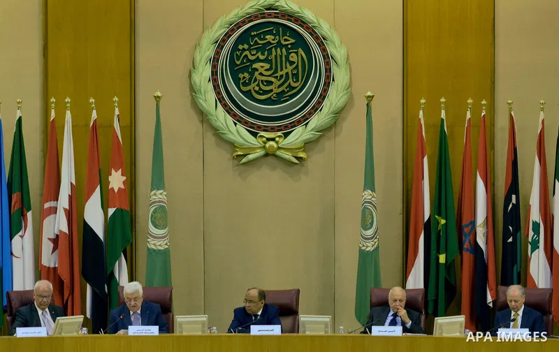 Palestinian negotiator Saeb Erekat, Palestinian President Mahmoud Abbas, Foreign Minister of Mauritania Ahmed Walad Teguedi, Arab League Secretary General Nabil Elaraby, and Deputy Secretary-General of the League of Arab...