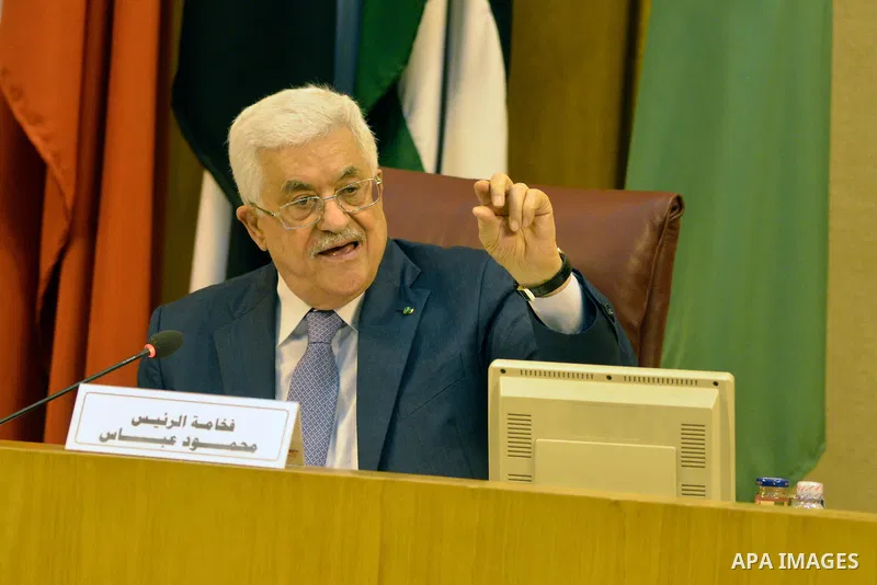 Palestinian President Mahmoud Abbas speaks during the Arab League Foreign Ministers emergency meeting at the League's headquarters in Cairo, Egypt, 29 November 2014. The meeting is held to discuss the situation in east J...