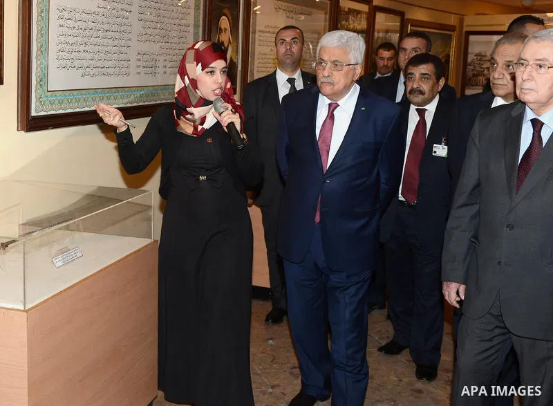 Palestinian President Mahmoud Abbas visits Algerian Army Museum in Algeria on December 21, 2014. Abbas is on a three-day official visit and he is expected to meet several officials. Photo by Thaer Ganaim