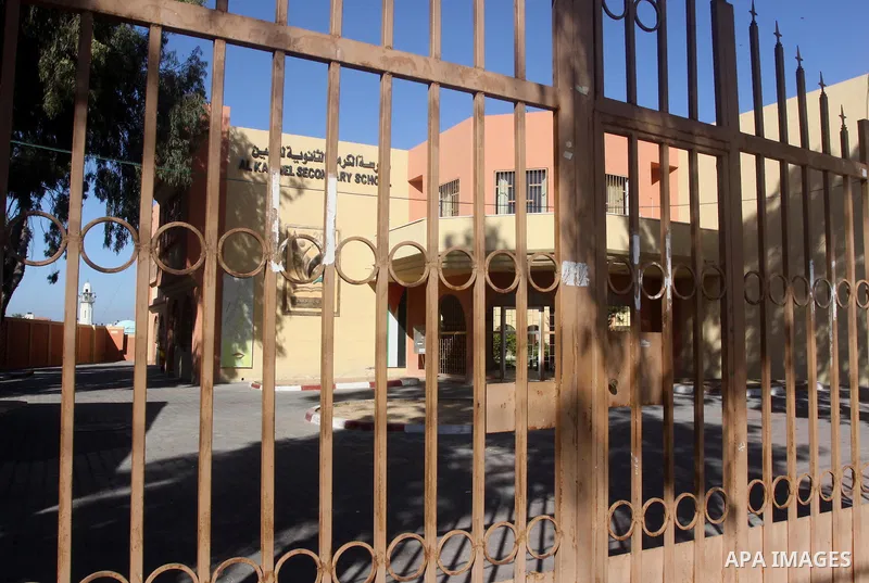 A view into a closed school during the strike of the employees of former Palestinian government in Gaza Strip to demand for pay the backlogged salaries, in Gaza city on December 31, 2014. The Palestinian unity government...