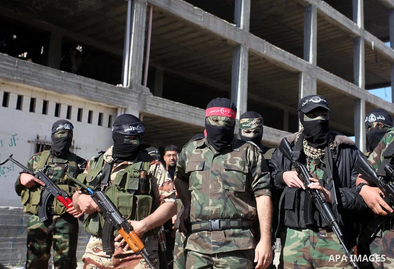 Representatives of various Palestinian armed factions take part in a news conference to condemn the decision of an Egyptian court that banned Hamas' armed wing, in Gaza City February 5, 2015. An Egyptian court last week...