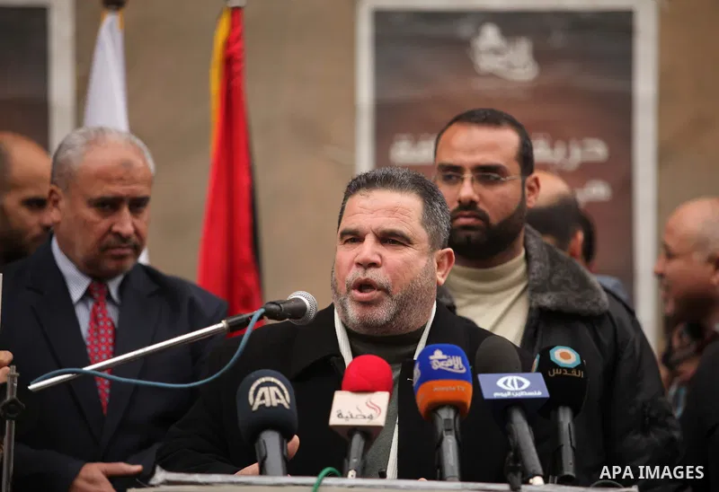 Senior Hamas leader Salah El-Bardawil, speaks during a protest demanding release of their colleague Alaa al-Titi in Israeli jails, in Gaza city on February 15, 2015. Photo by Ashraf Amra