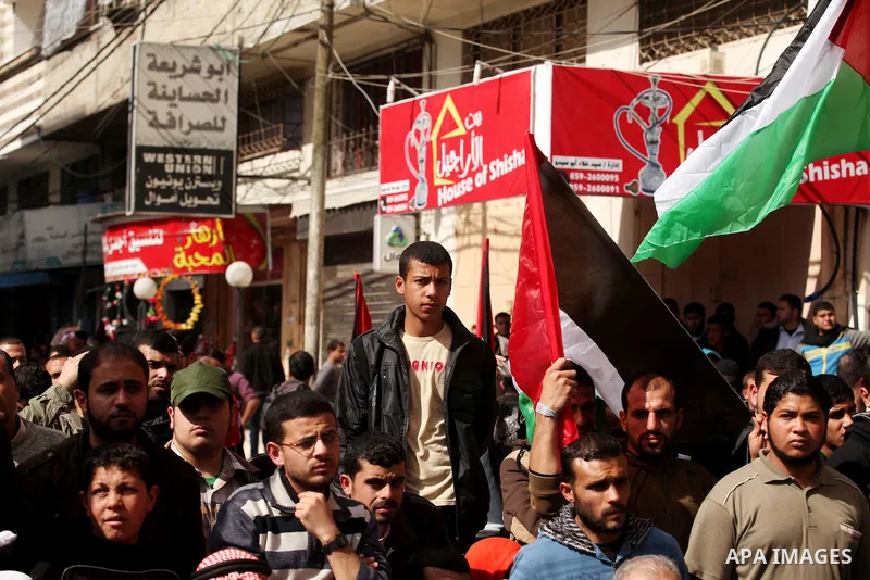 Supporters of Islamic Jihad movement take part in a rally in support of Palestinian prisoners in Israeli jails, in Gaza city on February 27, 2015. Israel has enforced severe measures against the Palestinian Islamic Jihad...