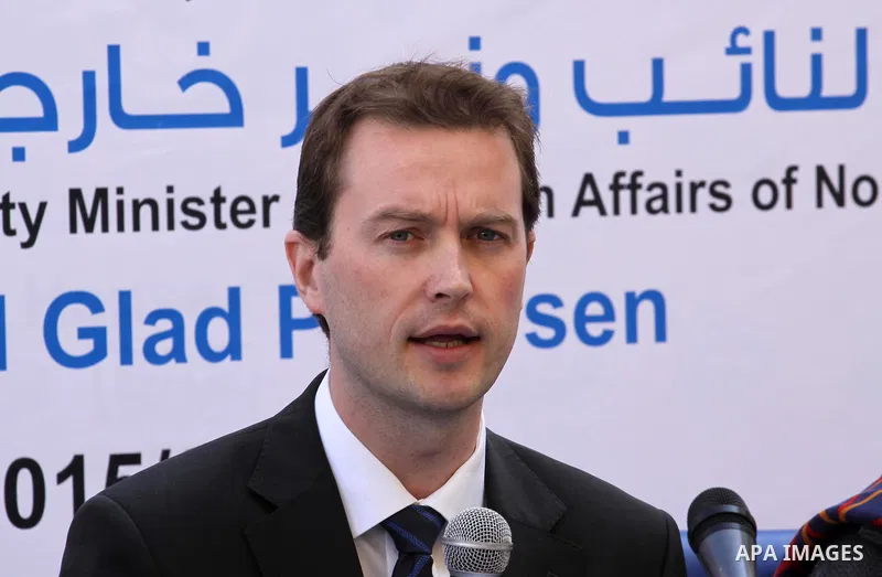Deputy Foreign Minister of Norway Bard Glad speaks during a press conference in Gaza city on March 05, 2015. Photo by Mohammed Asad