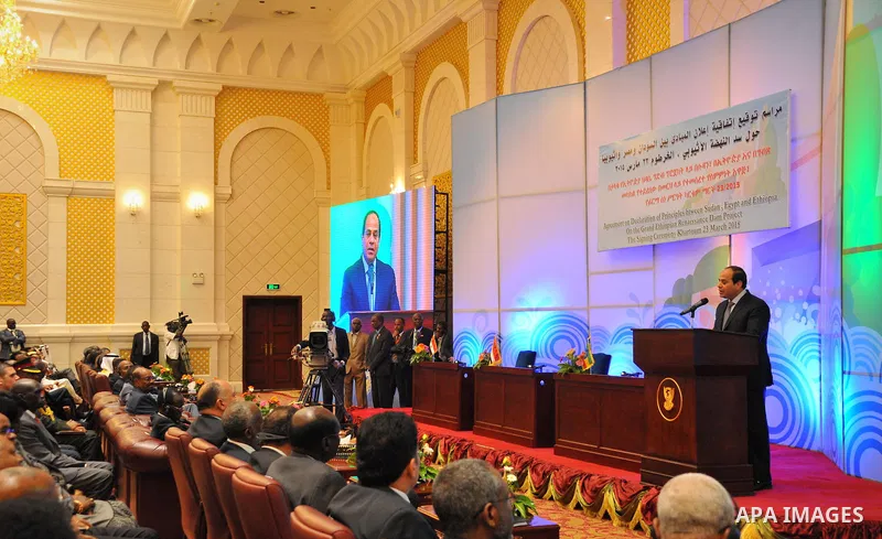 A handout picture made available by the Office of the Egyptian Presidency shows the Egyptian President, Abdel Fattah al-Sisi, the Sudanese President, Omar al-Bashir, and the Prime Minister of Ethiopia, Hailemariam Desale...