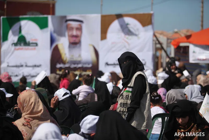 Palestinian orphans attend a ceremony to mark the Orphan Day, in Gaza city, on April 2, 2015. Photo by Ashraf Amra