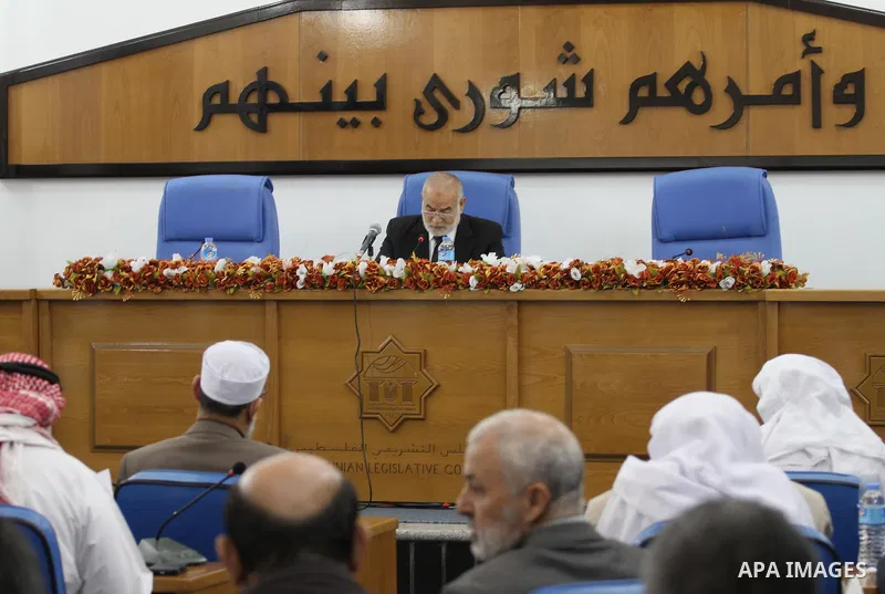 Deputy of the Legislative Council, Ahmed Bahar, speaks during a meeting with members of the Legislative Council from Hamas movement in Gaza city on on April 29, 2015. Photo by Mohammed Asad