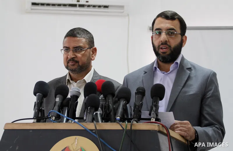 Spokesman of Hamas movement in Gaza Strip, Sami Abu Zuhri, speaks during a press conference, in Gaza City, on April 30, 2015. Photo by Mohammed Asad