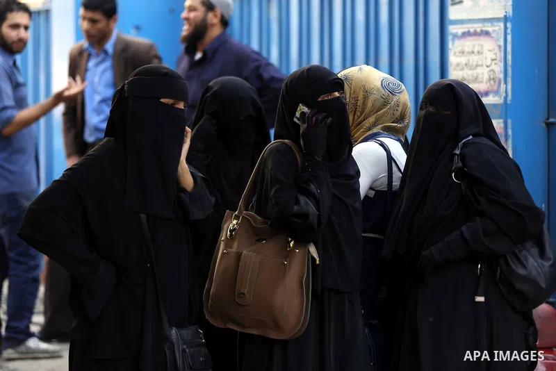 Relatives of executed members of Ansar Beit al-Maqdis, mourn outside a morgue, in Cairo on May 17, 2015. Egypt executed six men Sunday convicted of belonging to the Sinai-based militant group Ansar Beit al-Maqdis and con...
