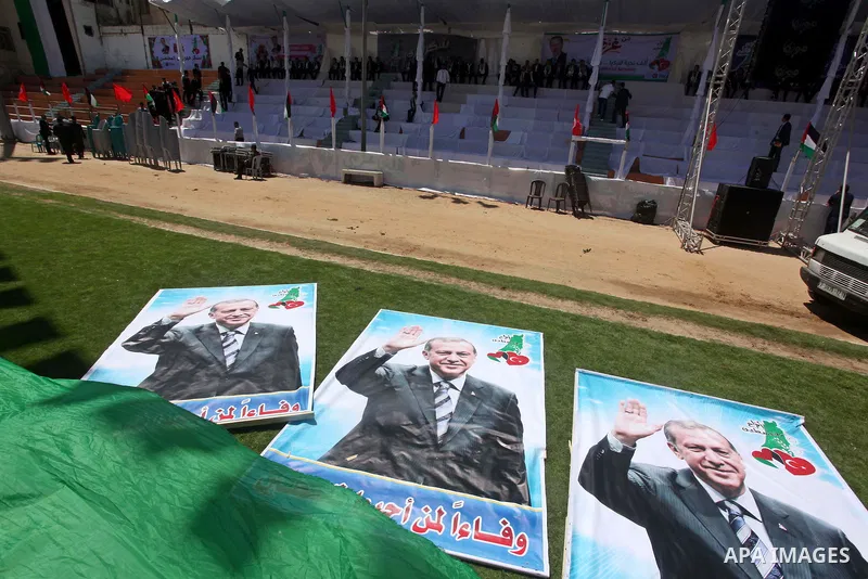 Palestinians attend a mass wedding ceremony in Gaza city on May 31, 2015. Nearly 4000 Palestinian couples were married in a ceremony funded by Turkish government. Photo by Ashraf Amra