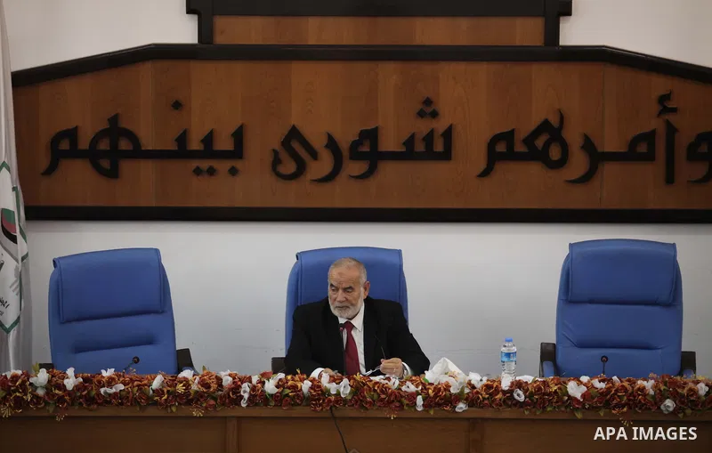 Deputy of the Legislative Council, Ahmed Bahar, speaks during a meeting with members of the Legislative Council from Hamas movement in Gaza city on June 03, 2015. Photo by Ashraf Amra