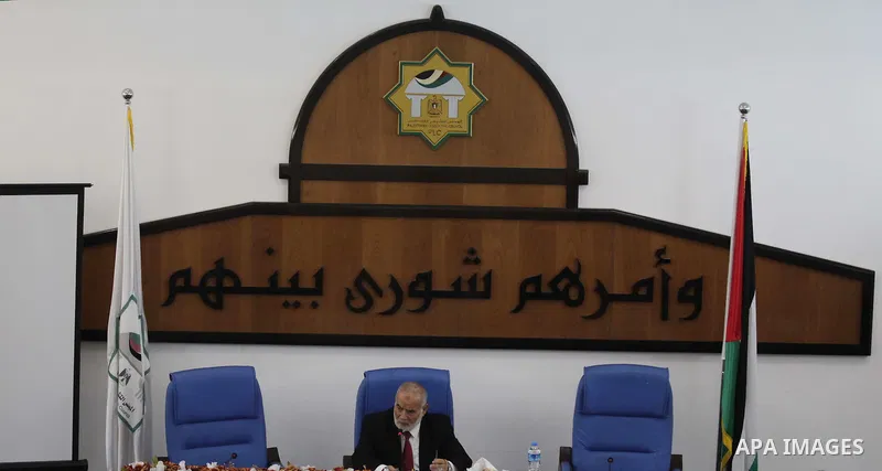 Deputy of the Legislative Council, Ahmed Bahar, speaks during a meeting with members of the Legislative Council from Hamas movement in Gaza city on June 03, 2015. Photo by Ashraf Amra