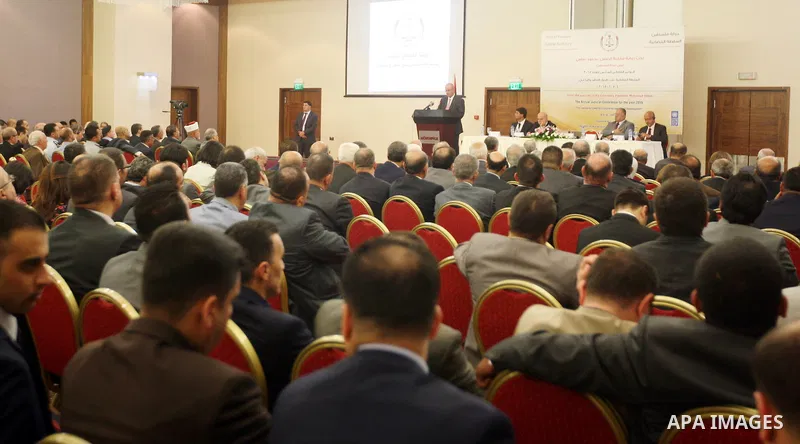 Palestinian Prime Minister speaks during the sixth Judicial Conference, in the West Bank city of Ramallah on June 4, 2015. Photo by Prime Minister Office