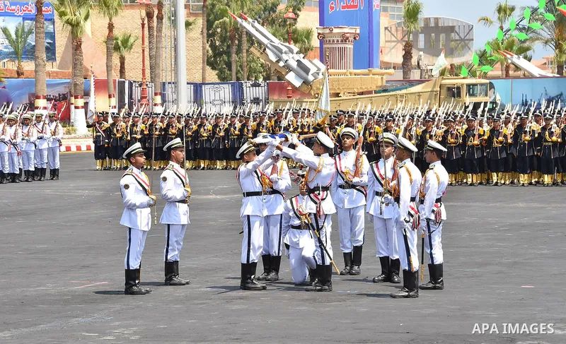 Soldiers perform during a graduation ceremony of the Navy and Air Force academies in Cairo, Egypt July 22, 2015. Photo by Egyptian Presidency