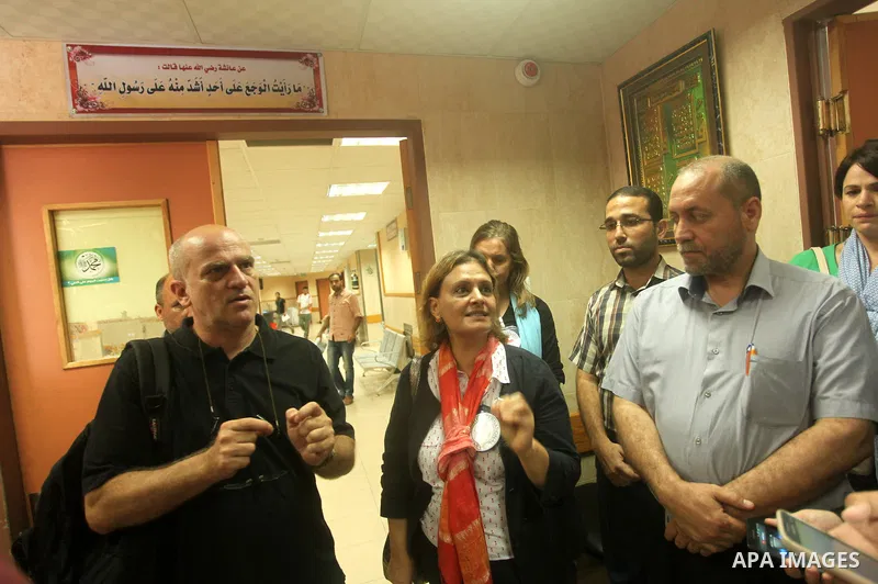 Head of the Red Cross mission in Israel and the Palestinian territories Jacques De Maio, visits the al-Aqsa Martyrs Hospital in Deir al-Balah in the northern Gaza Strip July 29, 2015. Photo by Ashraf Amra
