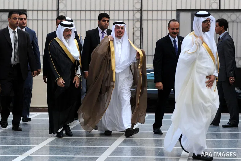 Arab foreign ministers attend a meeting at the arab league in the Egyptian capital Cairo on August 5, 2015. Fifteen Arab League foreign ministers meet in Cairo to discuss clashes involving Israeli police at the Al-Aqsa m...