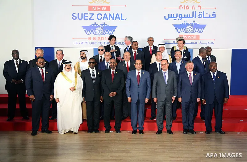 Egyptian President, Abdel Fattah al-Sisi poses for a picture with other leader following the inauguration ceremony for the new additions to the Suez Canal, Egypt, 06 August 2015. The latest addition to the canal comes in...