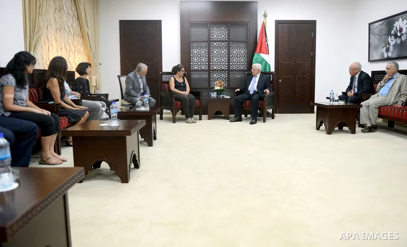Palestinian President Mahmoud Abbas meets with members of eastern Democratic Jews party, at Abbas's headquarters in the West Bank city of Ramallah on August 9, 2015. Photo by Osama Falah