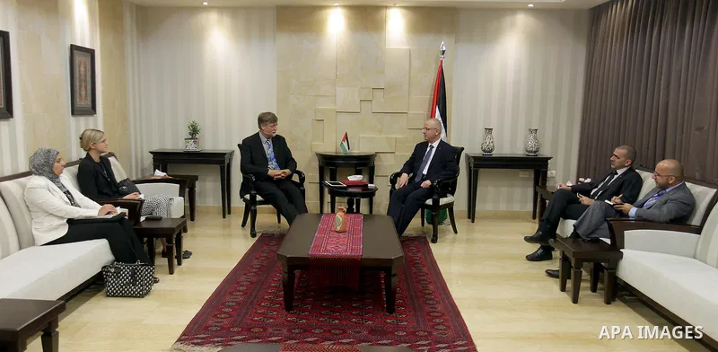 Palestinian Prime Minister Rami Hamdallah meets with world Bank representative in Palestine steen Jojincen, in the West Bank city of Ramallah on August 10, 2015. Photo by Prime Minister Office