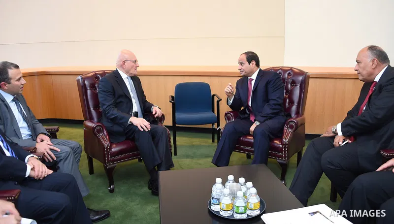Egyptian President Abdel-Fattah el-Sissi, meets with Lebanon Prime Minister in New York September 28, 2015. Photo by Egyptian Presidency Office